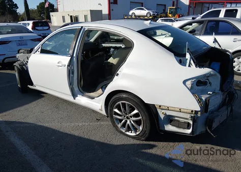 2012 Infiniti G37 Journey z USA, uszkodzony, nr VIN JN1CV6AP6CM935472